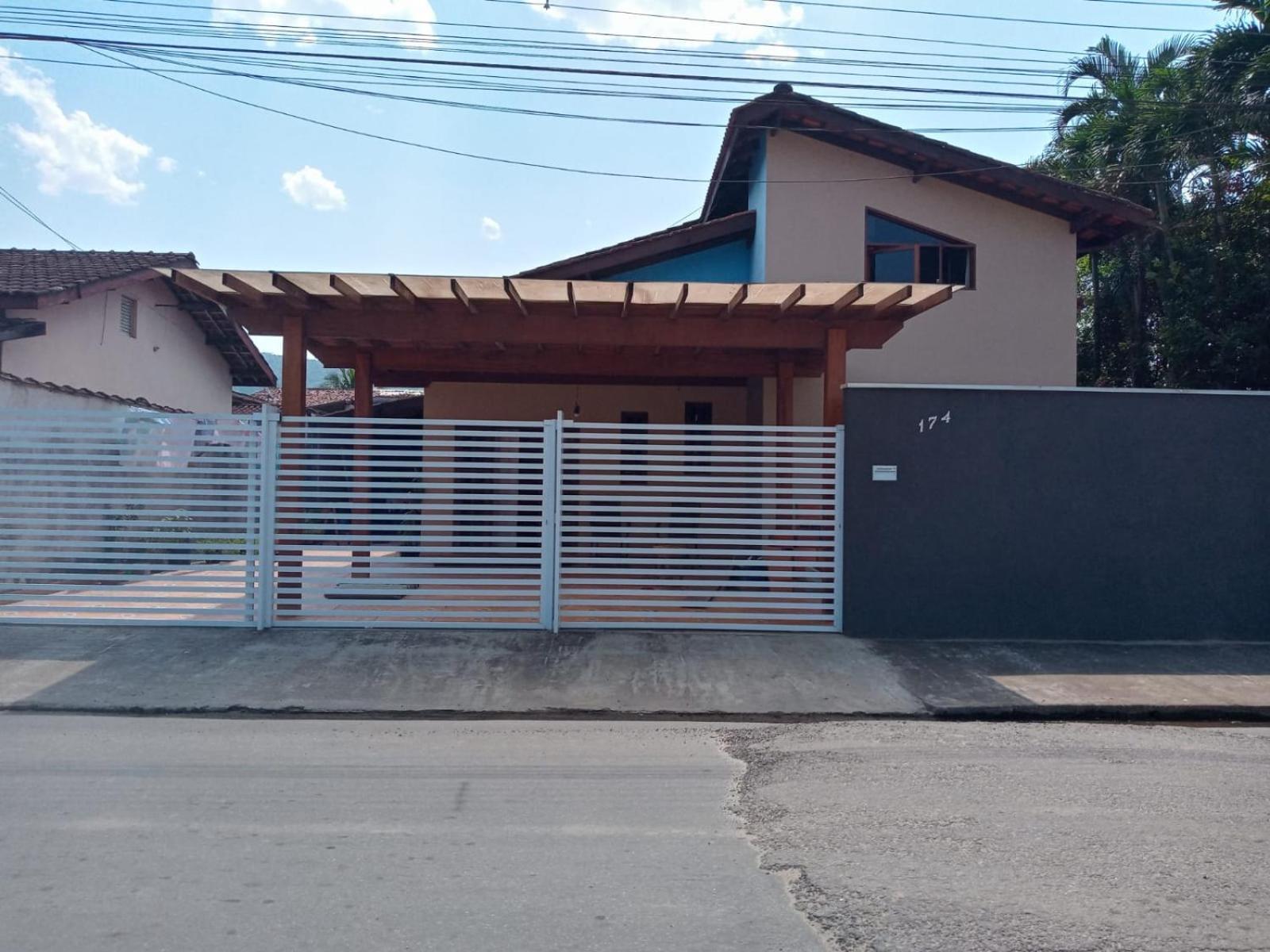 Casa Estilo Minimalista Em Ubatuba Villa Bagian luar foto