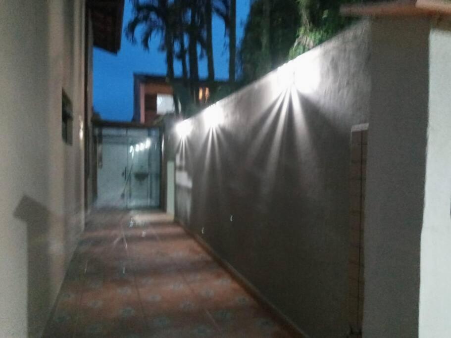 Casa Estilo Minimalista Em Ubatuba Villa Bagian luar foto