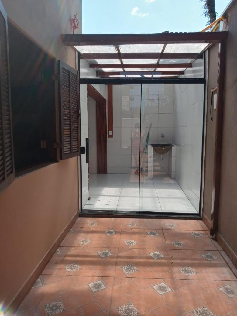 Casa Estilo Minimalista Em Ubatuba Villa Bagian luar foto